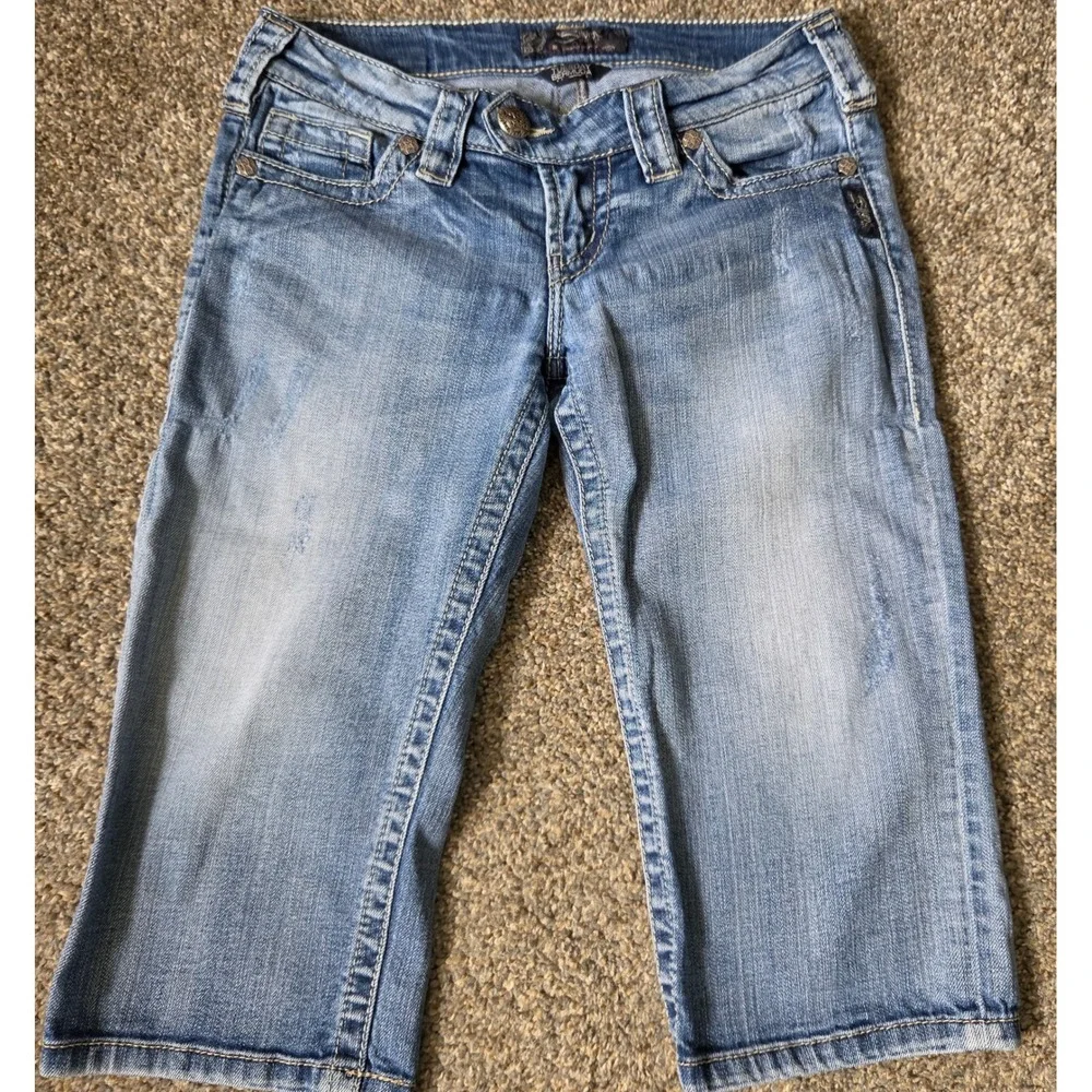 Silver Jeans Co Tuesday Bermuda‎ Denim Womens 26 Light Wash Low Rise Distressed